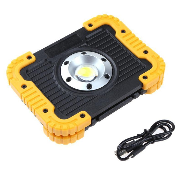 Rechargeable LED Camping Lantern 750LM - power bank USB output