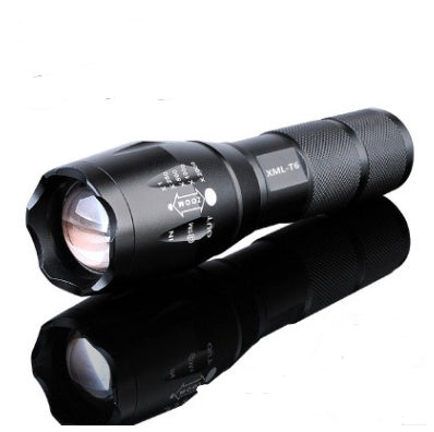 Outdoor Zoom LED Flashlight 4000LM T6 - aluminum body detail