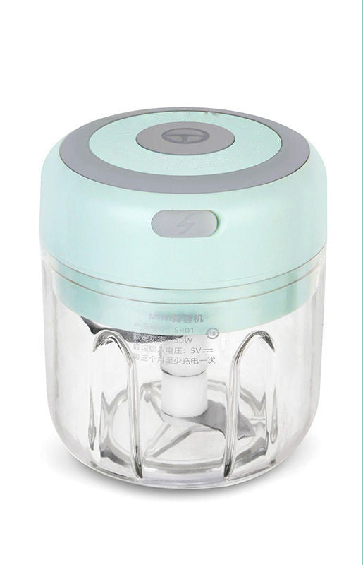 Mini Electric Food Chopper USB - chopping nuts