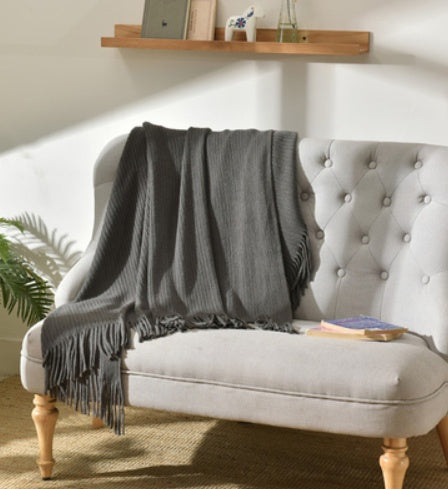 Fringed Knitted Throw Blanket - size and dimensions guide