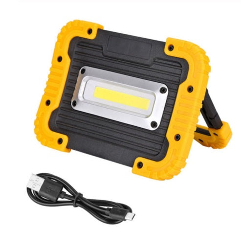 Rechargeable LED Camping Lantern 750LM - what's in the box