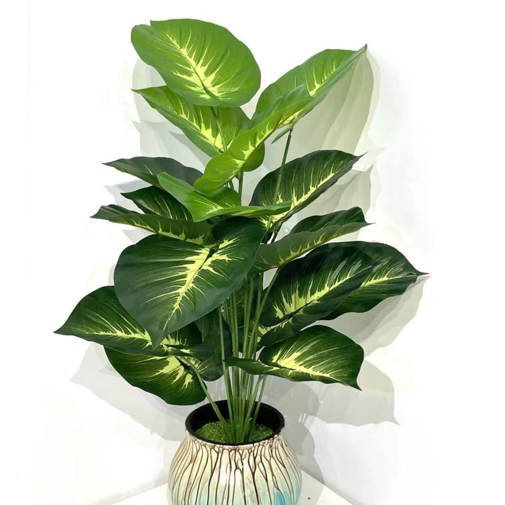 Realistic Artificial Plant Wall Panel - leaf material and color detail