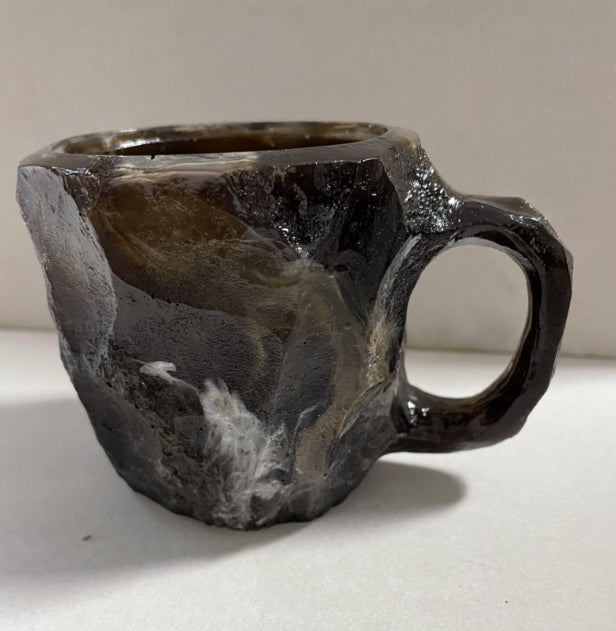 Crystal-Effect Resin Mug - close-up of the handle join