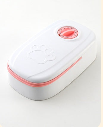 Automatic Pet Feeder - lid and hopper detail