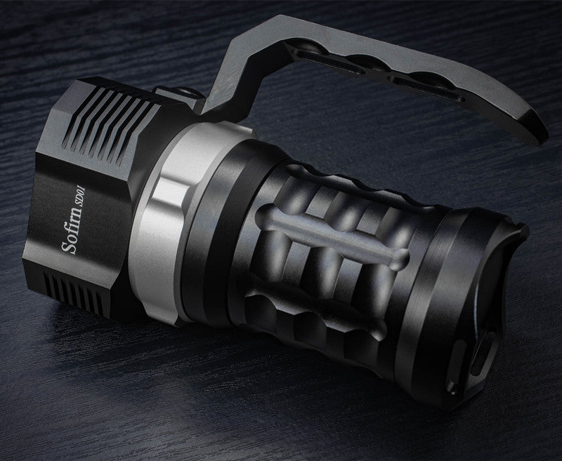 Waterproof Diving Flashlight Super Bright - rechargeable battery detail