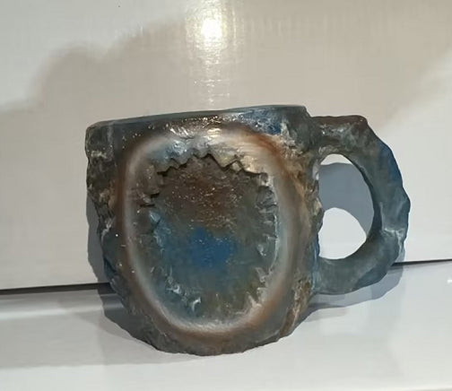 Crystal-Effect Resin Mug - mug with tea inside